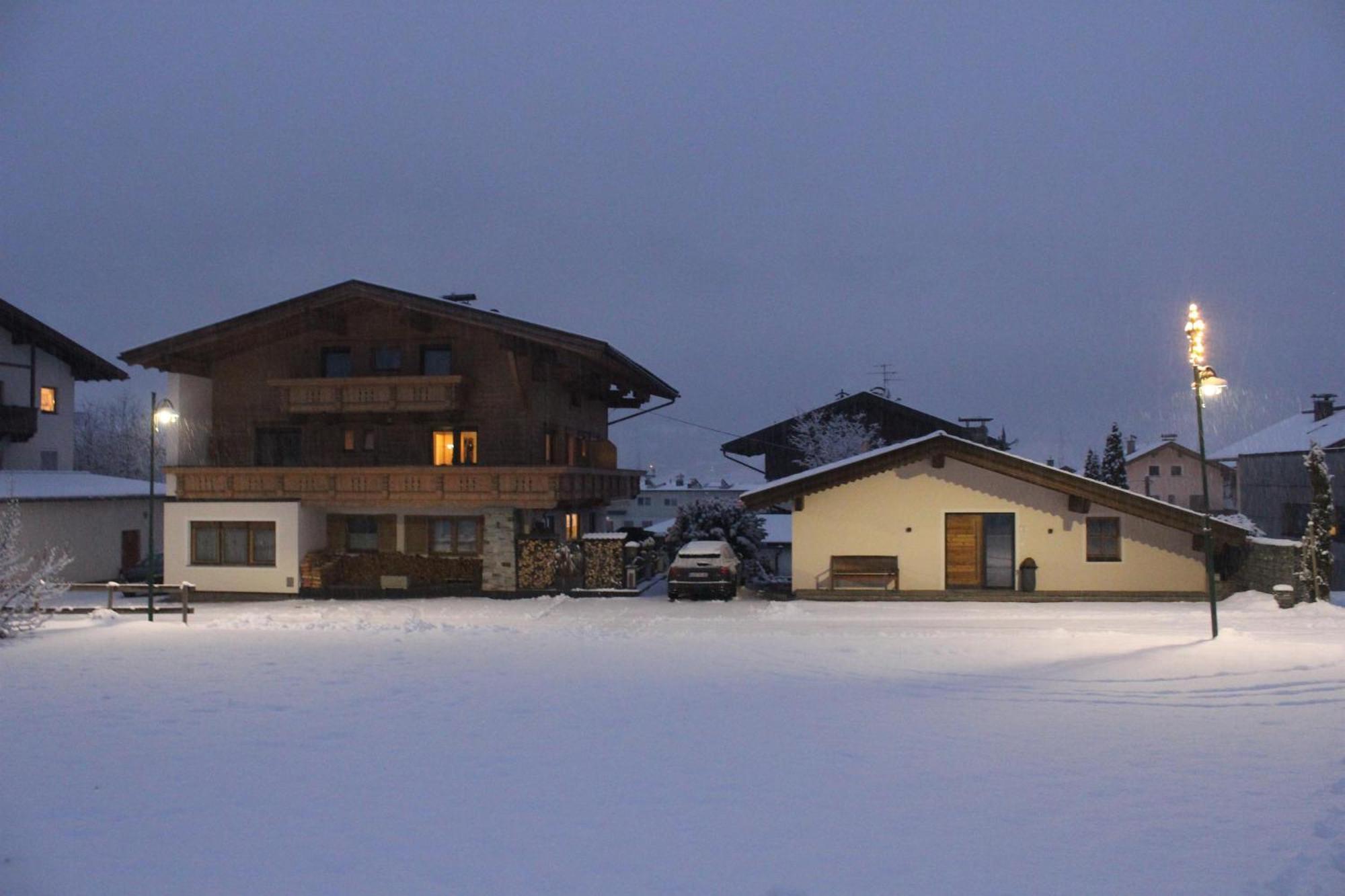 Haus Jochler Appartement Ried im Zillertal Buitenkant foto